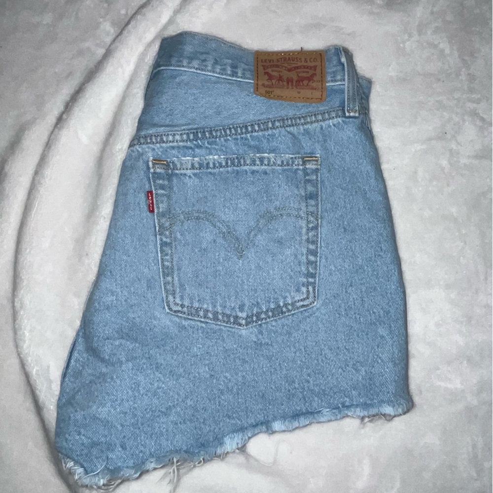 Levi’s 501 denim shorts